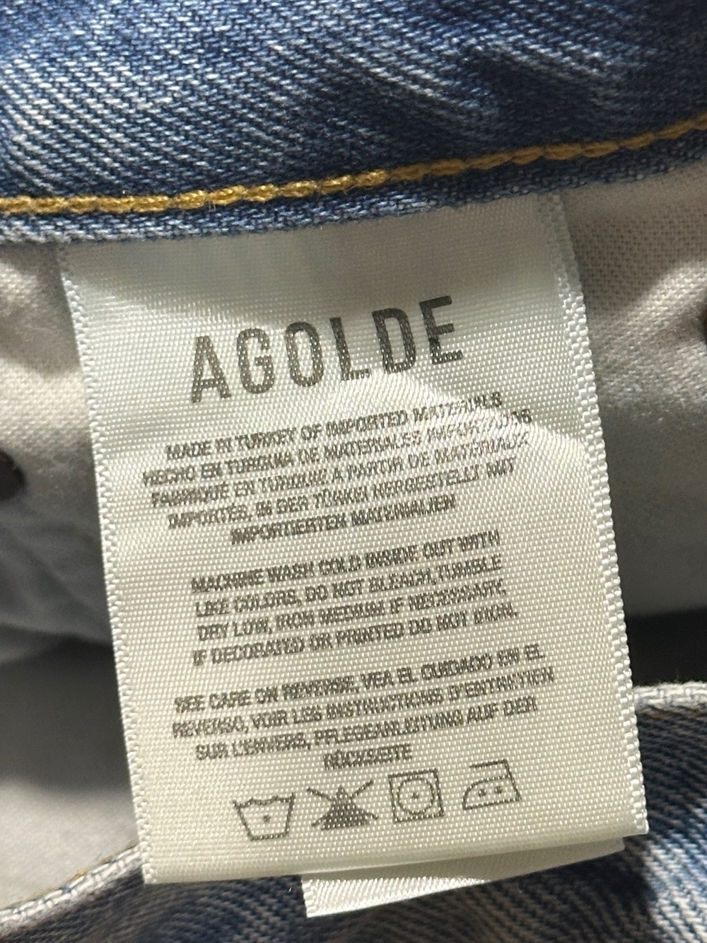 Agolde Parker Short Vintage Cut Off Short in Chorus Wash - Picture 6 of 11
